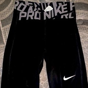 NIKE PRO LEGGINGS